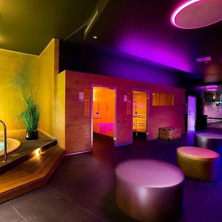 Thehotel (adults Only) Love hotel *